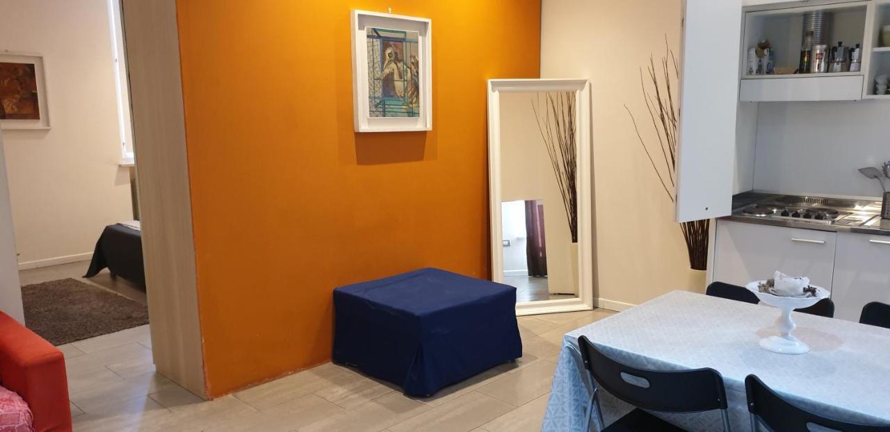 Agora Residenza Aparthotel มานโตวา ภายนอก รูปภาพ