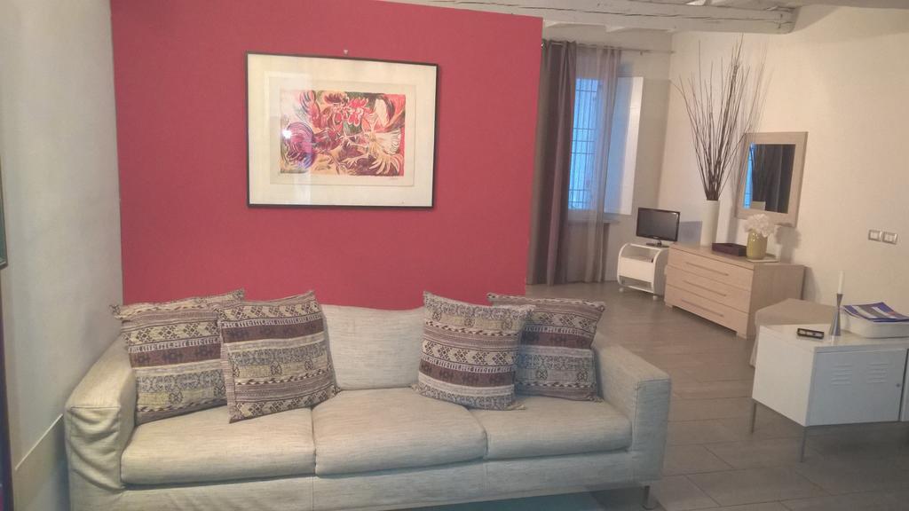 Agora Residenza Aparthotel มานโตวา ห้อง รูปภาพ
