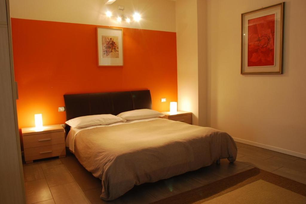 Agora Residenza Aparthotel มานโตวา ภายนอก รูปภาพ